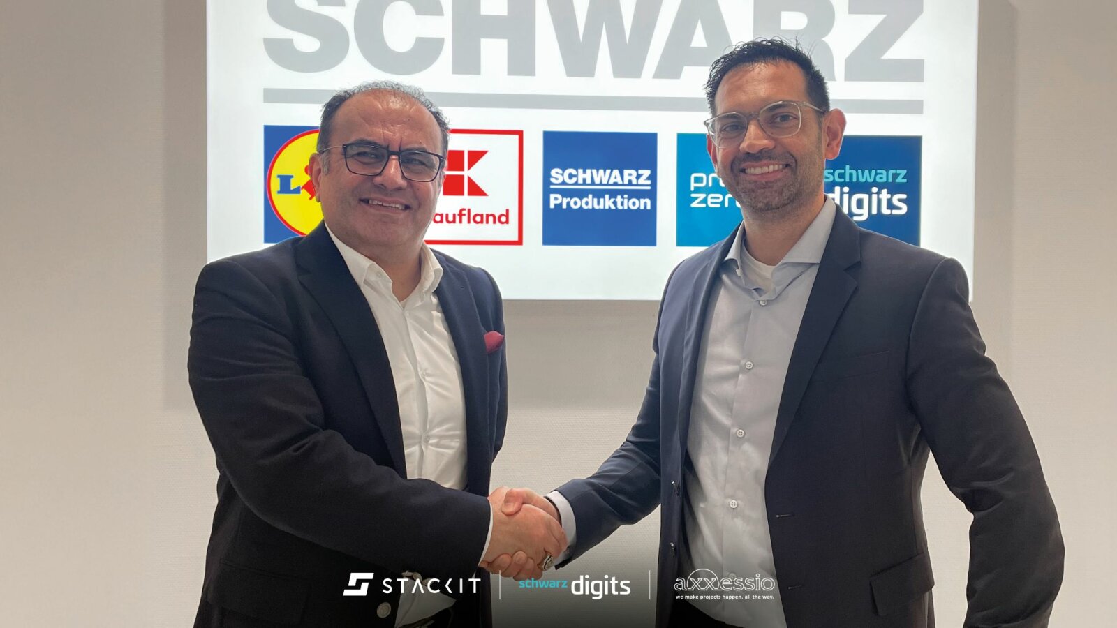 STACKIT und axxessio launchen EU-betriebenen E-Signaturdienst Sign2X